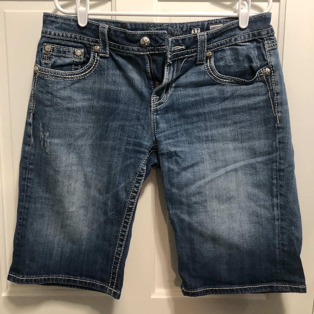Miss Me Bermuda shorts